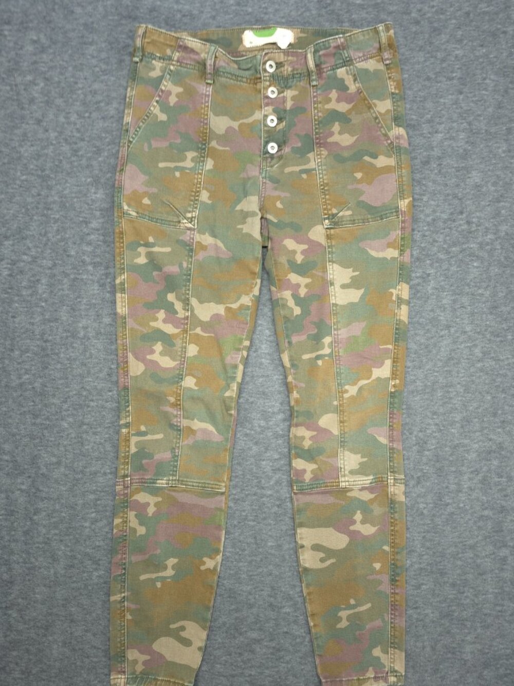 Anthropologie Camo Utility Skinny Pants Size 28 Stretch Army Style